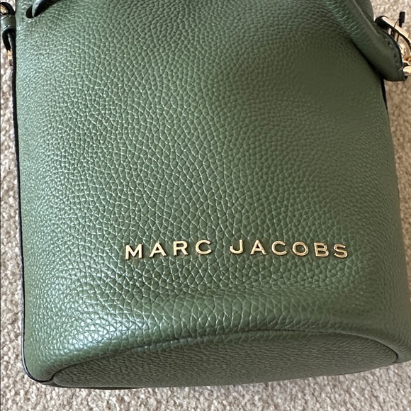 Marc Jacobs Olive Green Bucket Shoulder Bag - Picture 5 of 7